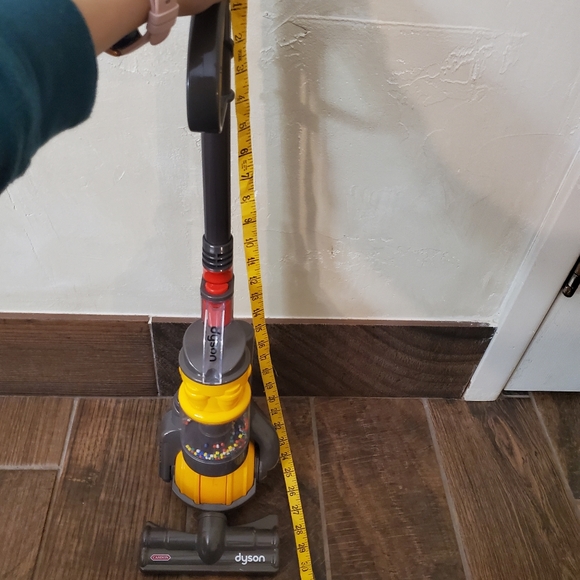 Dyson Ball | Miniature Dyson Ball Replica For Children Aged 3+ | Features Workin - Picture 6 of 16